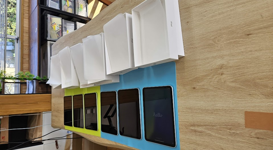 IPAD9台納品致しました